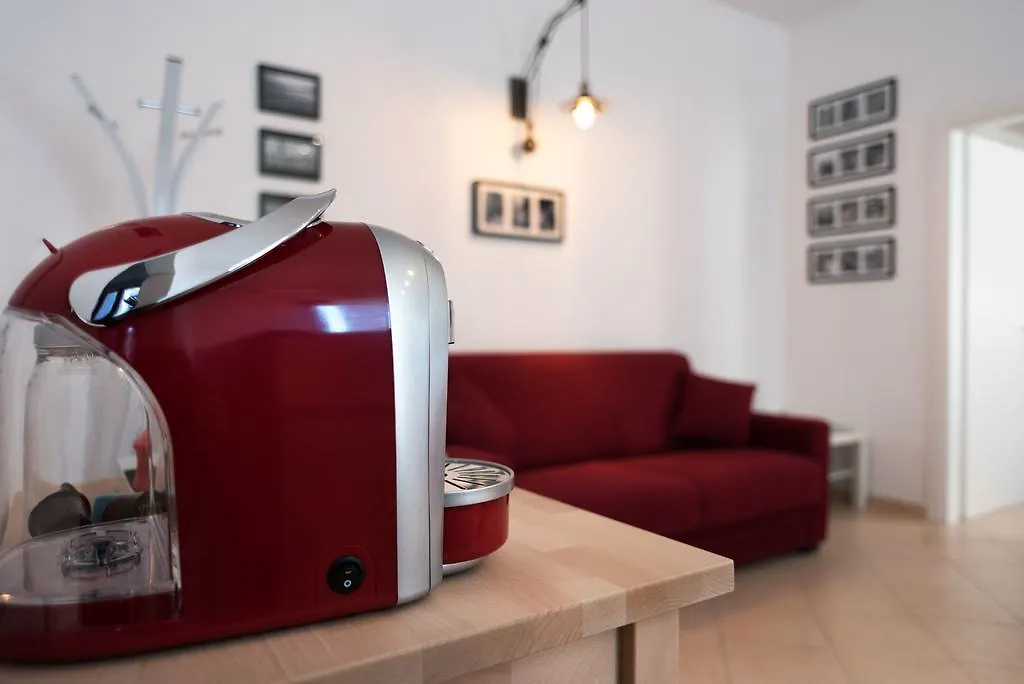 Apartamento Venezia Biennale Bianco & Rosso