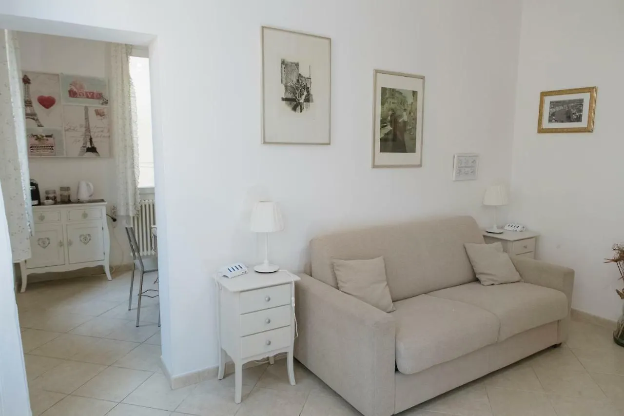 Apartamento Venezia Biennale Bianco & Rosso