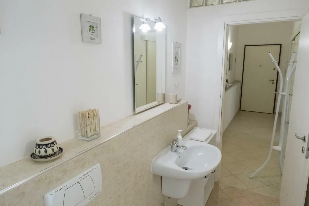 Apartamento Venezia Biennale Bianco & Rosso